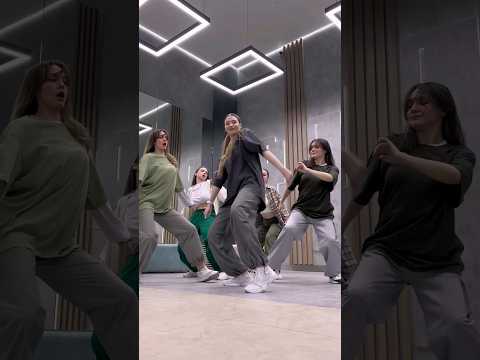 #abusadamente #trend #tiktok #tiktokviral #fyp #dance #tiktokdance #2024elections