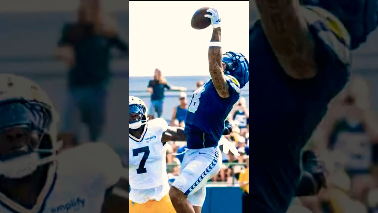 Play of the Day: Elijah Arroyo's Amazing One-Handed Touchdown Catch 🏈