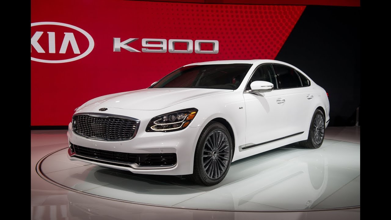 2019 Kia K900 Preview: Classic Luxury Redefined 🚗