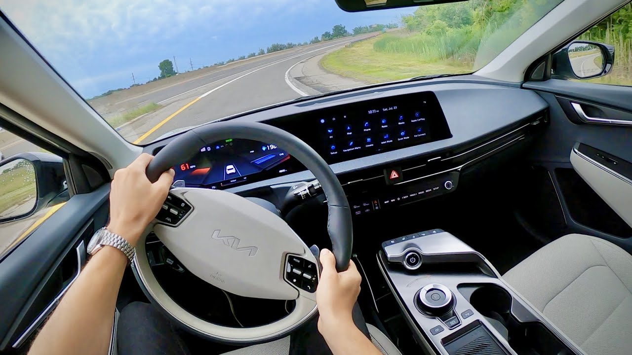 2022 Kia EV6 Wind AWD Review 🚗: Power, Range & Features Explained