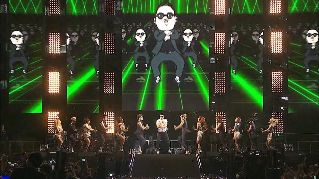 Watch PSY's Iconic 'Gangnam Style' Live Performance at Seoul Plaza 🎤