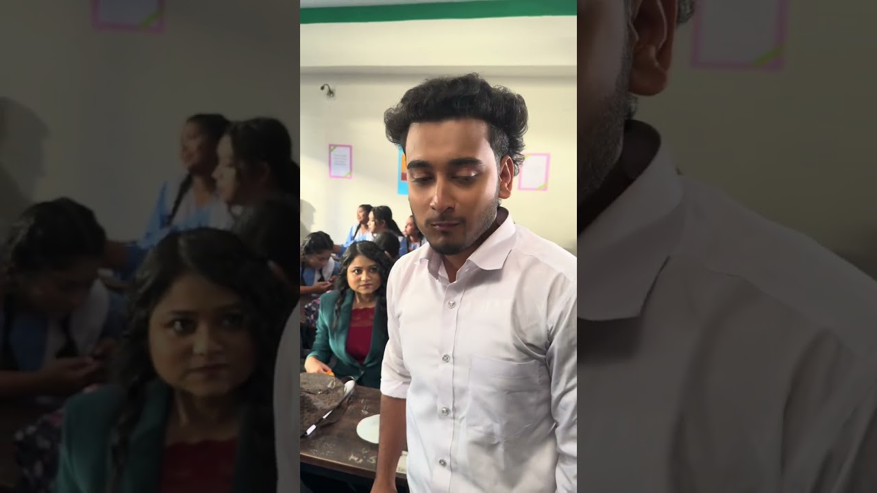 স্কুল গ্যাংয়ে মিরাজের দুষ্টুমি 😂 | Prank King