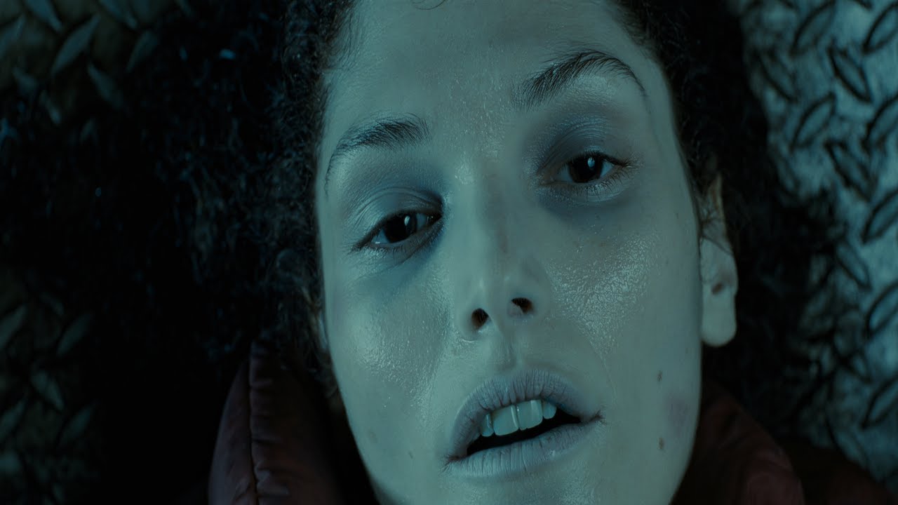 The Abyss 1989 Special Edition: Lindsey CPR Scene 🌊