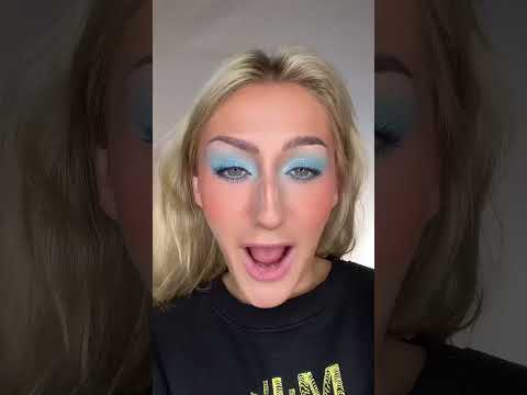 turning myself into a 70’s bombshell 🪩 #makeup #makeuptutorial #70s