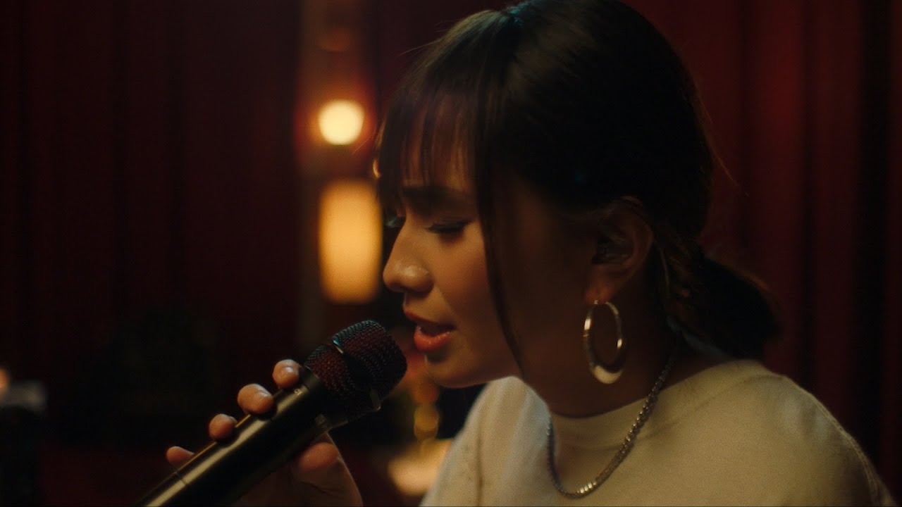 Rich Brian, NIKI & Warren Hue Perform 'California' Live – Acoustic Version 🎶