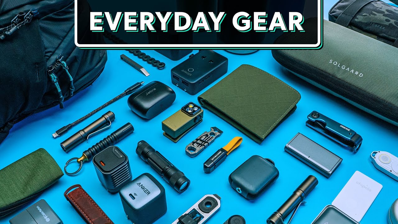 7 Essential Everyday Carry Items for Travel ✈️