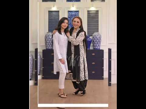 Rare glimpses of Zia Mohyeeddin with his second wife Azra Mohyeeddin photos🤳