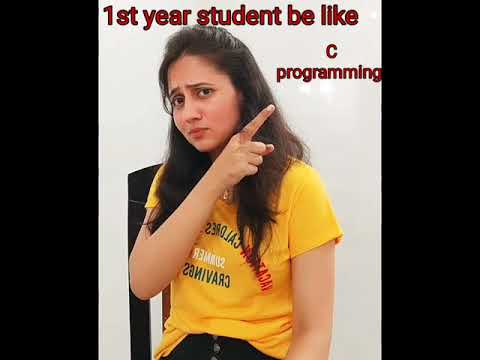 Students in first year.. 😂 | #shorts #jennyslectures #jayantikhatrilamba