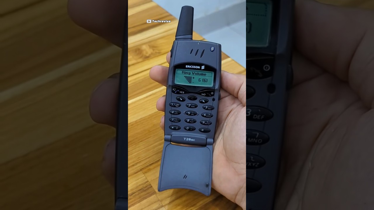 ericsson t28 launched in 1999 26 years ago #food #phone #restoration #techrevive #ericsson t28