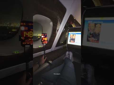 Incredible Take Off Engine Sound Emirates Airbus A380 | Lounge Guru