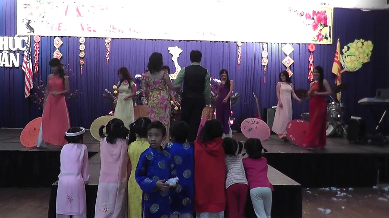 Mua Yeu Va Mo by Canh Nhan Trang