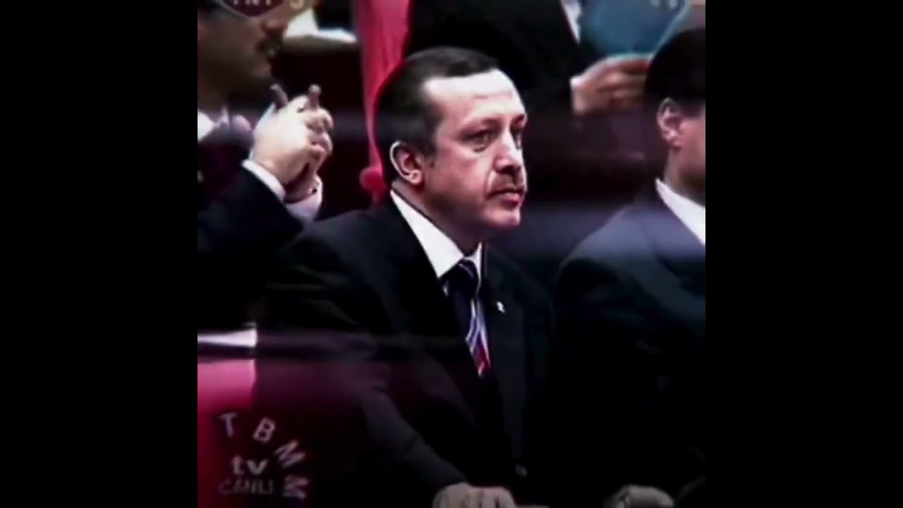 Biz Sokaklarda Senle Büyüdük 🎶