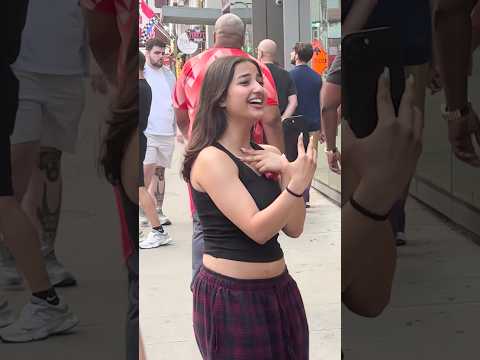 Ragnar Lothbrok Walking in Public #foryou #ragnarlothbrok #reaction #reactionvideo #cosplay #show