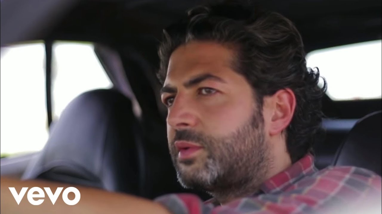 John Mamann ft. Kika - Love Life 🎶 | New Music Video Out Now