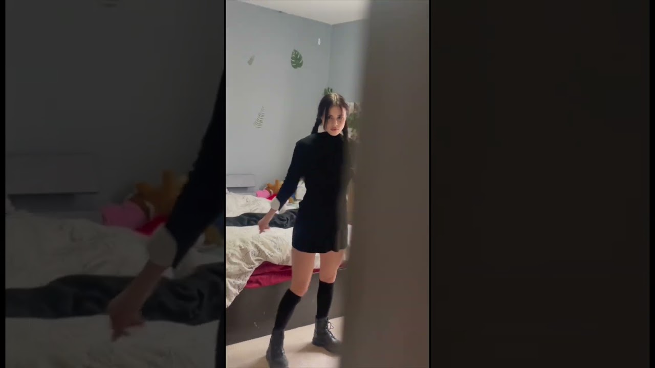 Run Fast if You See Wednesday Addams! 🏃‍♀️