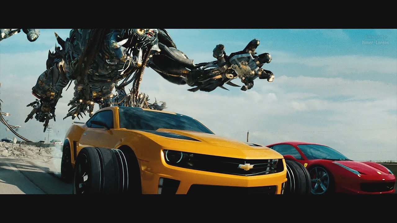 Transformers: Dark of the Moon Freeway Chase (4K) π