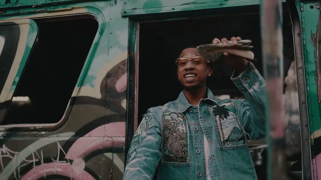 Money Mu - Schizo ft. Money Man 🎶 (Official Video)