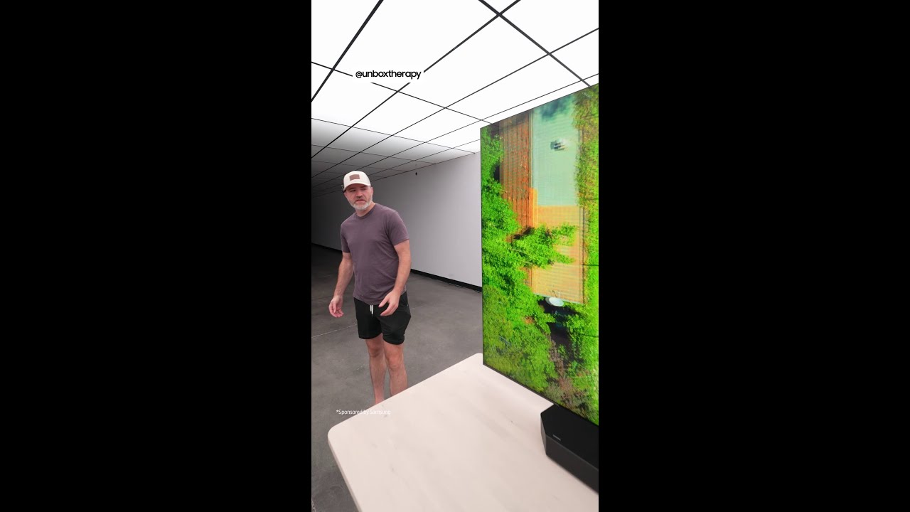 Unboxing the Samsung Neo QLED 8K AI TV