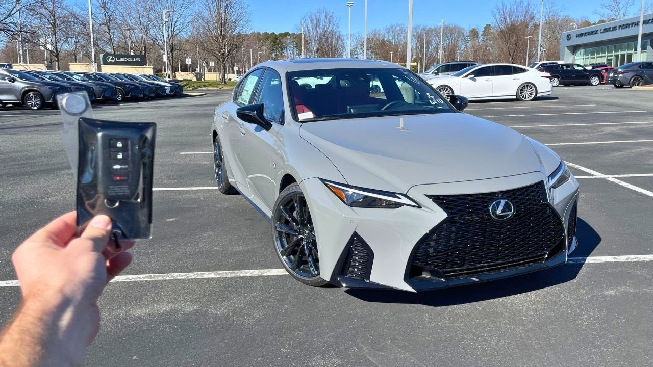 2025 Lexus IS350 F Sport: The Future of Luxury 🚗