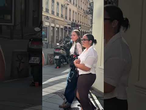 Old money style turns sidewalks into runways 🎩⚜️