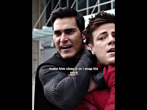 Oliver stops Evil Superman from killing Barry #shorts