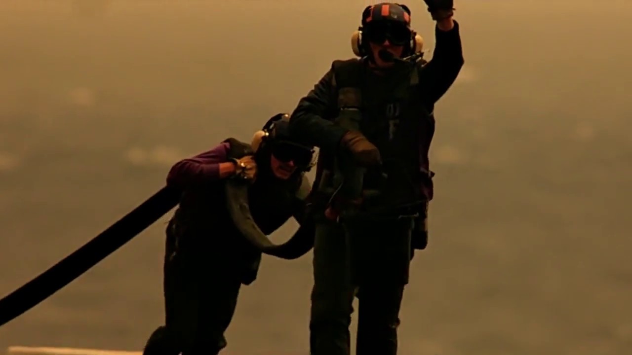 Experience the Thrilling Opening of Top Gun in Stunning HD 🎬