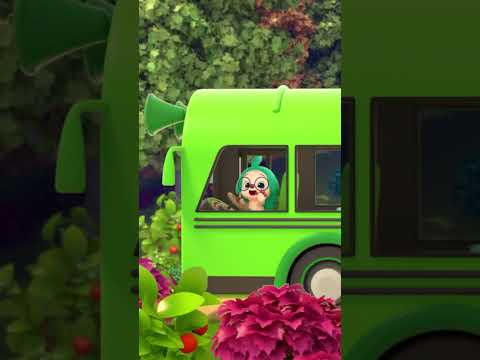 The Wheels on the Bus go round and round! | #rhymes #shorts