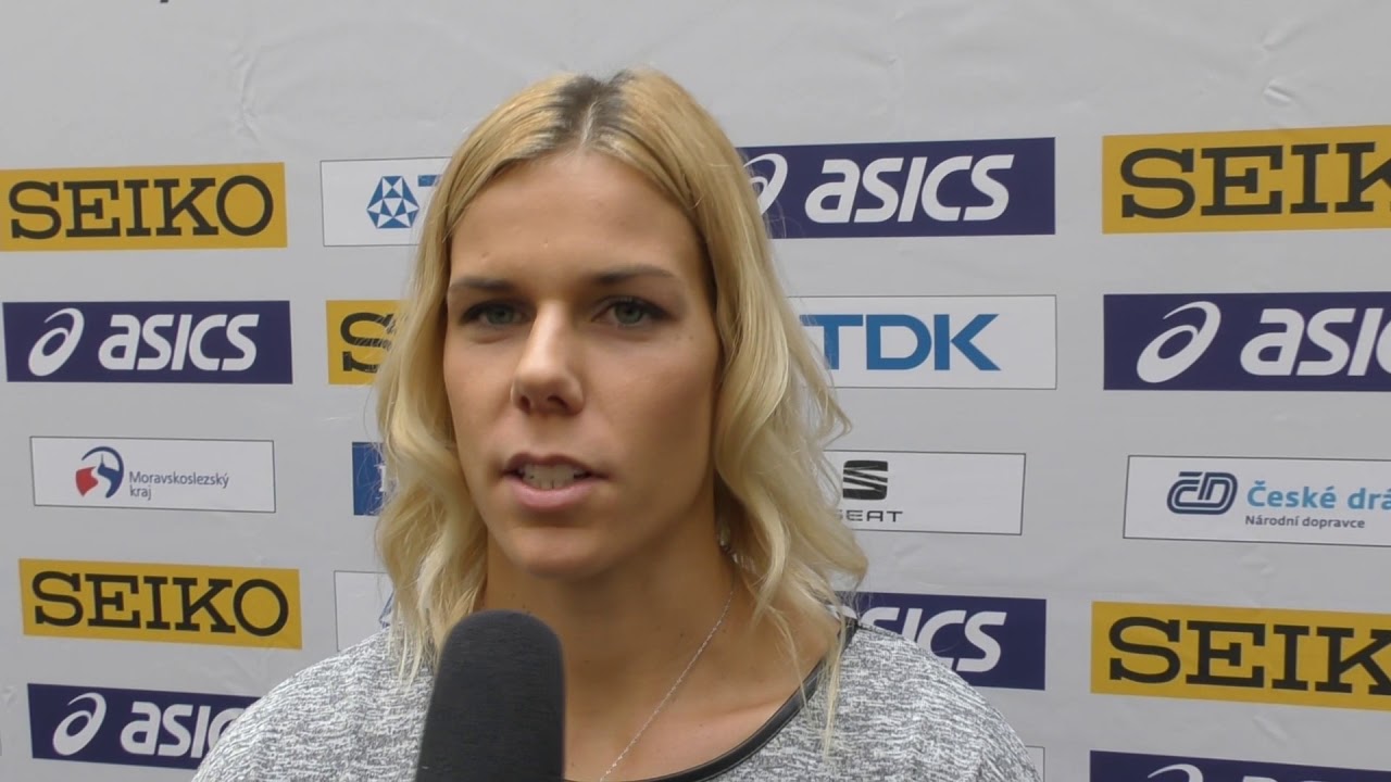 Nikola Ogrodníková na tiskové konferenci ke KP 🏅