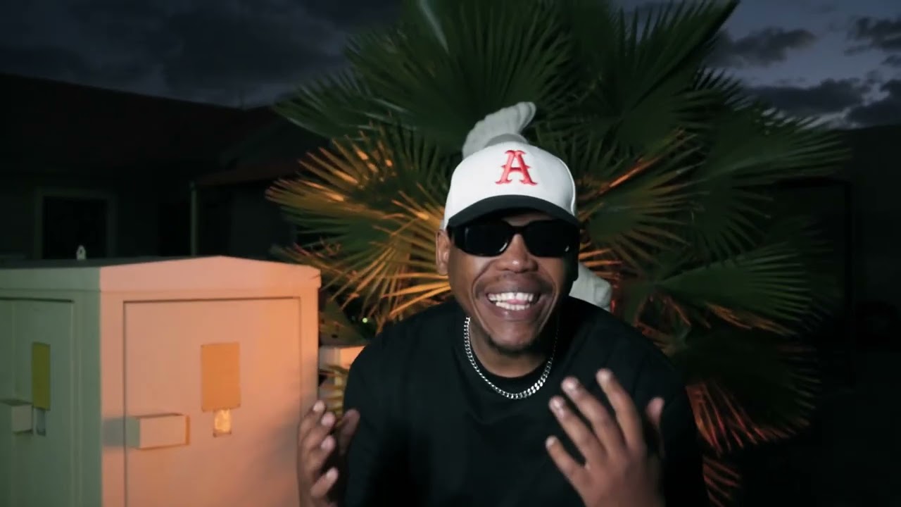 Khadeair - Magumba 🎶 Stunning Visualizer & Performance Video