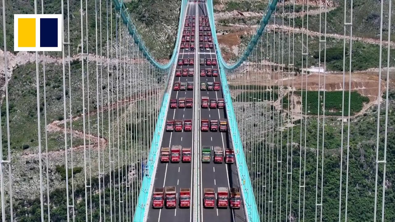 China’s Huajiang Canyon Bridge Passes Load Test 🌉