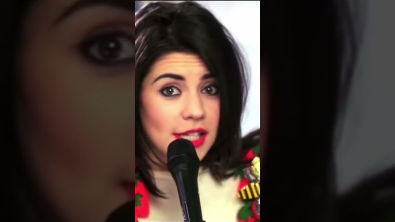 Stan Twitter Reacts to Marina's Shakira Lookalike 👀