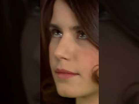 ¿Puedo quedarme contigo esta noche? ❤ - Tiempos Pasados | Hatirla Sevgili #shorts