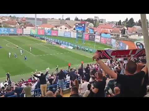 NK Slaven - HNK Hajduk 0:1 ,Kušek Apaš 05.04.2025. veselje Hajdukovih navijača nakon pobjede...