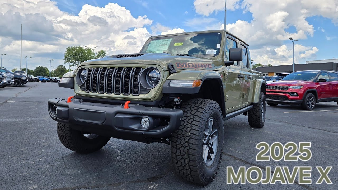 2025 Jeep Gladiator Mojave X in '41 Paint ๐