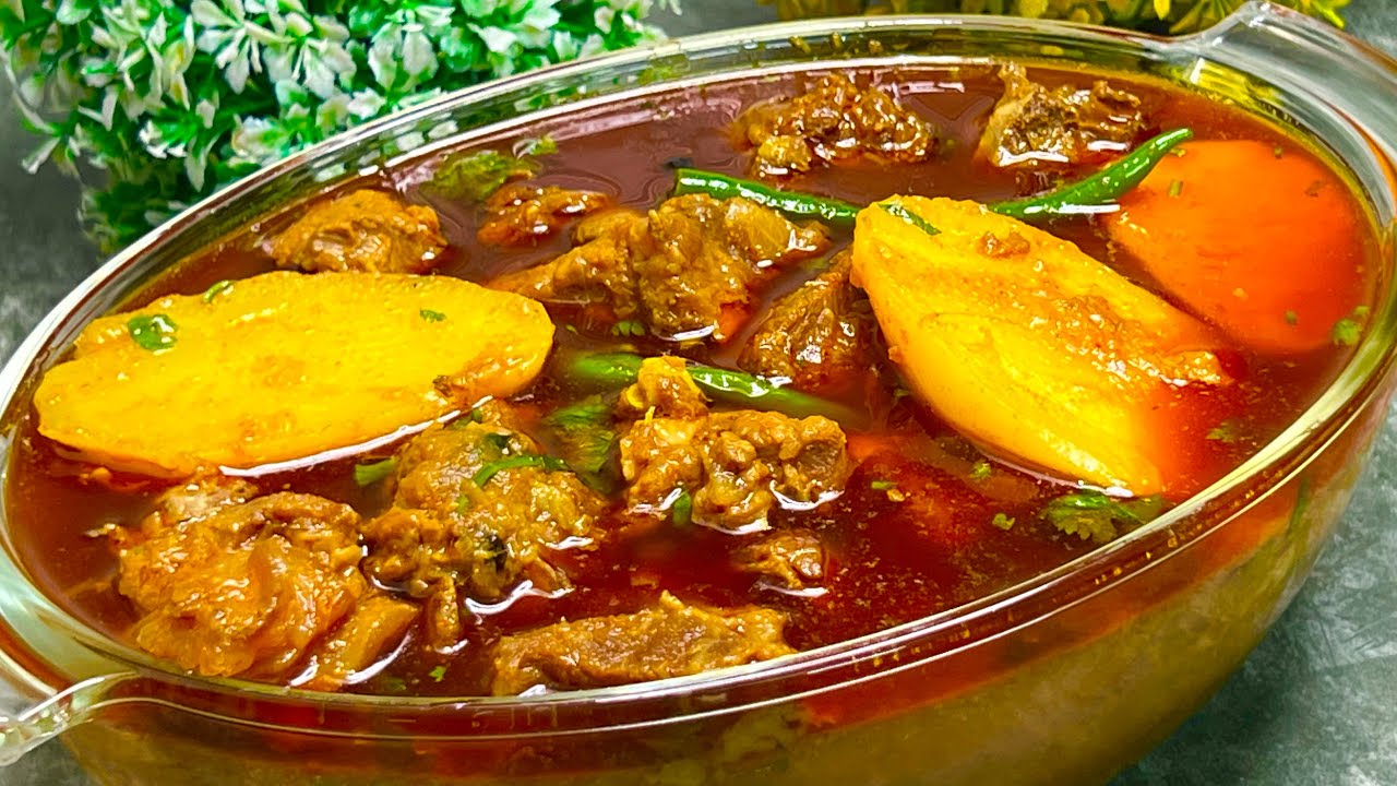 Aloo Gosht Ka Patla Salan | Traditional Ammi Style Recipe 🍲