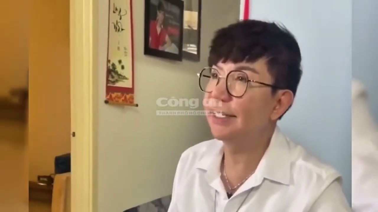 Lớp Họp Gặp Gỡ Bạn Cũ 👫