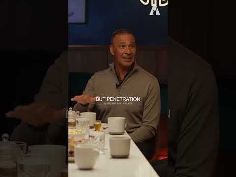 Ruud Gullit Talks About AC Milan’s Iconic Defensive Line