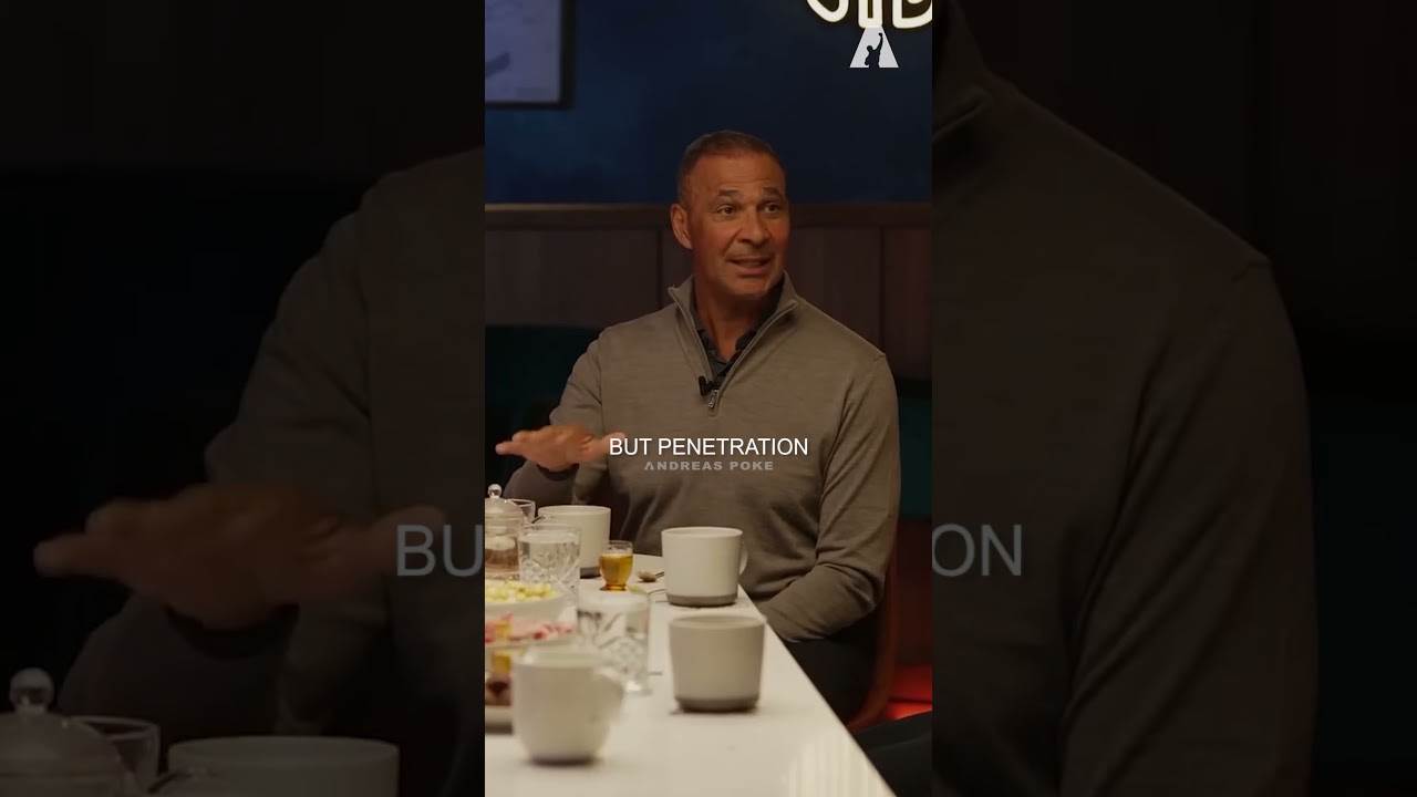 Ruud Gullit Reveals Secrets Behind AC Milan’s Legendary Defense 🏆