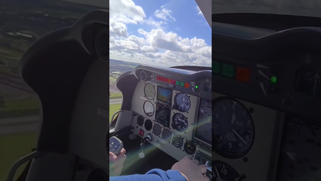 Château de Louis de Funès vu d'avion #PPL #DR400 #avion #louisdefunes