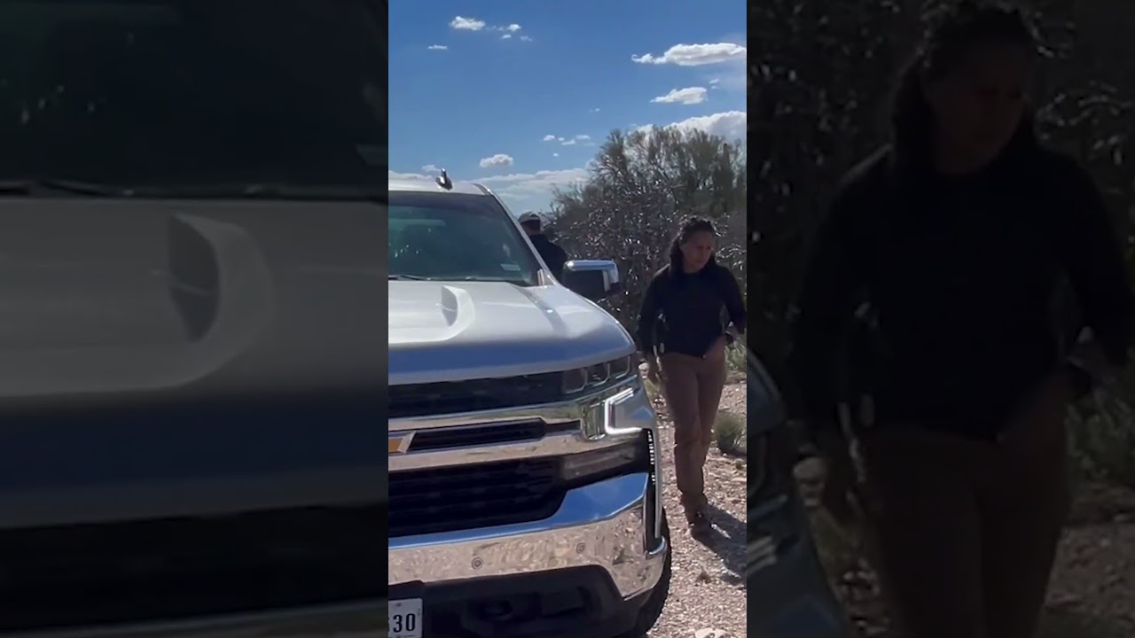 Investigators find black glove during hunt for Nancy Guthrie's kidnappers #shorts