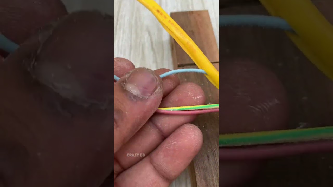Quick & Easy Electrician Wire Stripper | #SHORTS ⚡