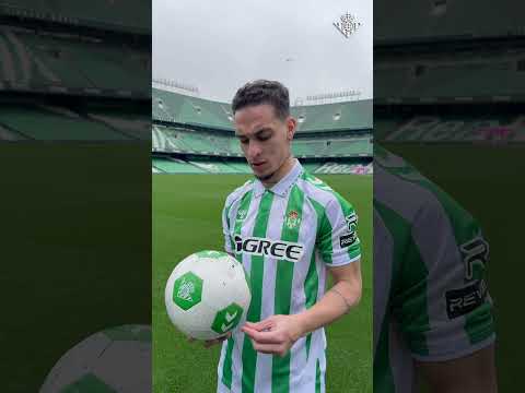 ¡Las primeras palabras en español de ANTONY! #realbetis #shorts
