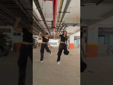 Hogaye 9:45 😉 #dance #punjabi #shortsvideo