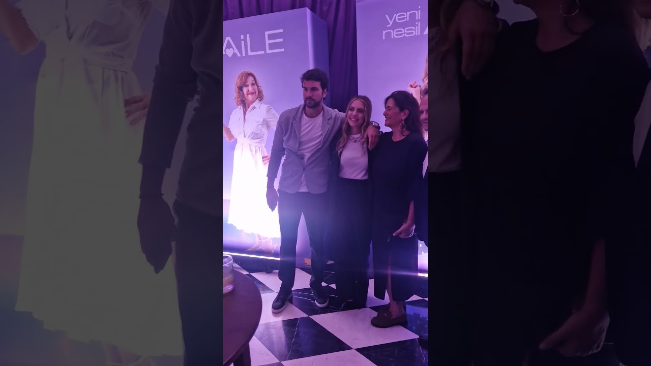 Eda Ece & Buğrahan Tuncer Spotlight at 'Yeni Nesil Aile' Premiere 🎬