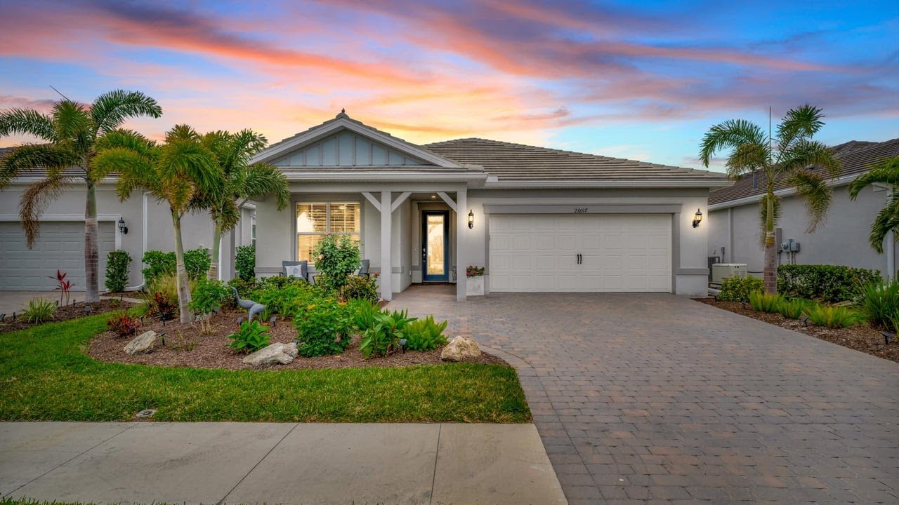 Beautiful Home at 26017 Seastone Dr, Englewood 🏡