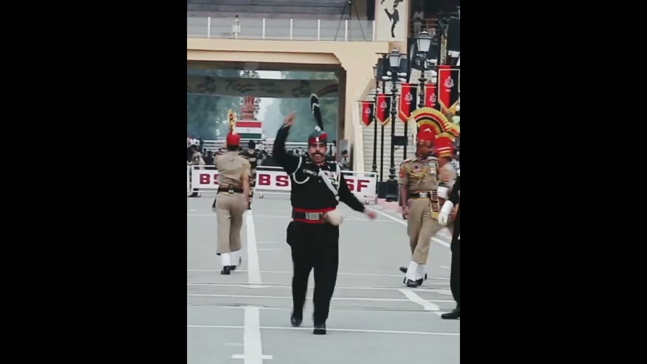 Wagah Border Parade 🇮🇳🤝 Pakistan-India Shake Hands