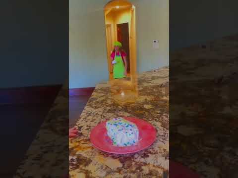 Sibling Pranks! How to Prank Your Sister Before She Pranks You! #shorts #aprilfools #prank