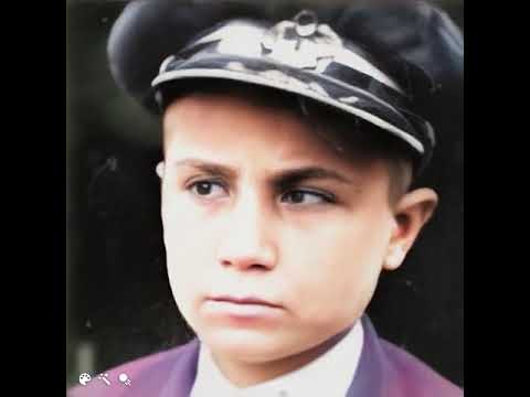 Halil Ergün - Hareketli Çocukluk Fotoğrafı