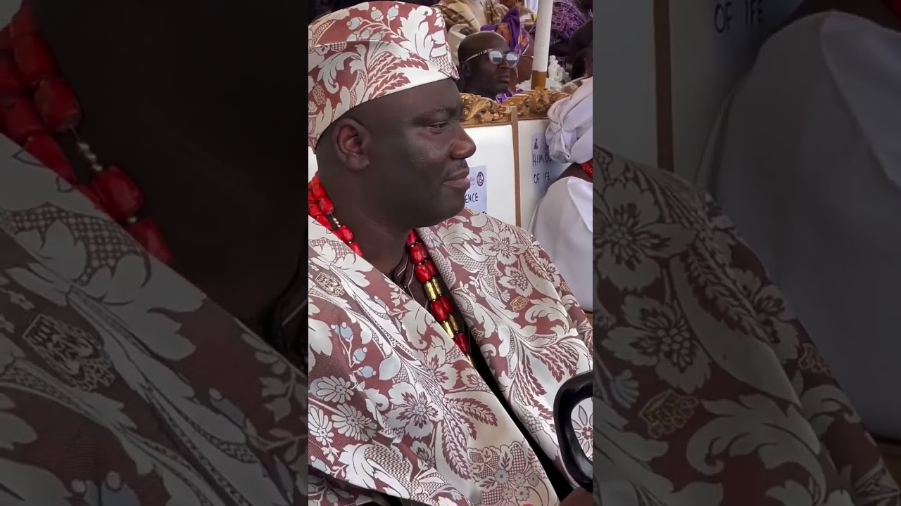Alaafin of Oyo at Olubadan’s Coronation & Staff Presentation