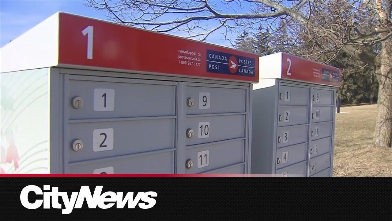 Canada Post Ends Door-to-Door Delivery 🚪